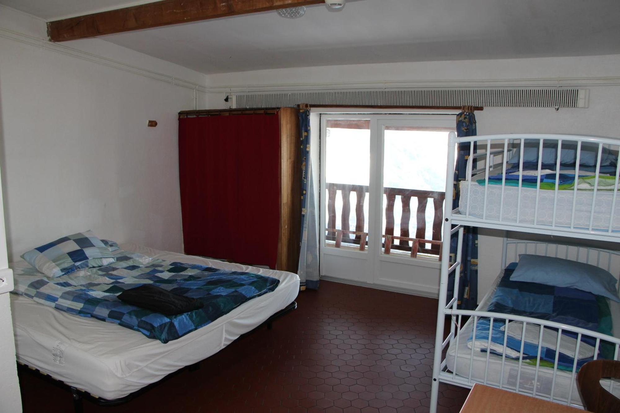 Albergue Le Pourquoi Pas Saint-Lary-Soulan Exterior foto